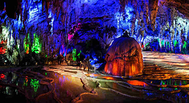 【廣西百色】選高品質(zhì)LED投光燈，客戶不遠(yuǎn)千里選光臣