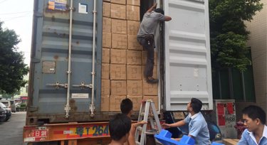 西班牙訂單整裝待發(fā)!光臣LED線條燈國內(nèi)外熱銷!