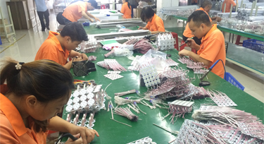 別看光臣LED點光源個子小，小身材!大能耐!