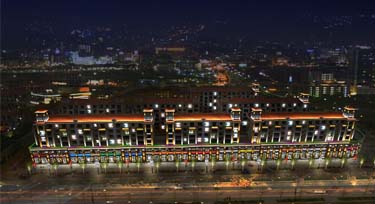 LED線條燈亮化讓廢舊小區(qū)、棄管樓起死回生