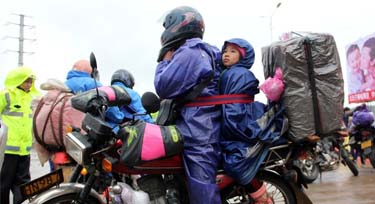 春運(yùn)咯!光臣照明愿各地游子們平安到家!