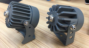 LED投射燈散熱速度和荊條厚度有關系嗎?